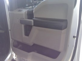 2016 FORD F150, XLT MODEL, CREW CAB, 3.5L , AT, 4WD.  F26303